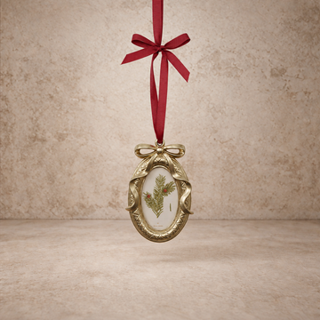 Resin Photo Frame Ornament w/ Bow