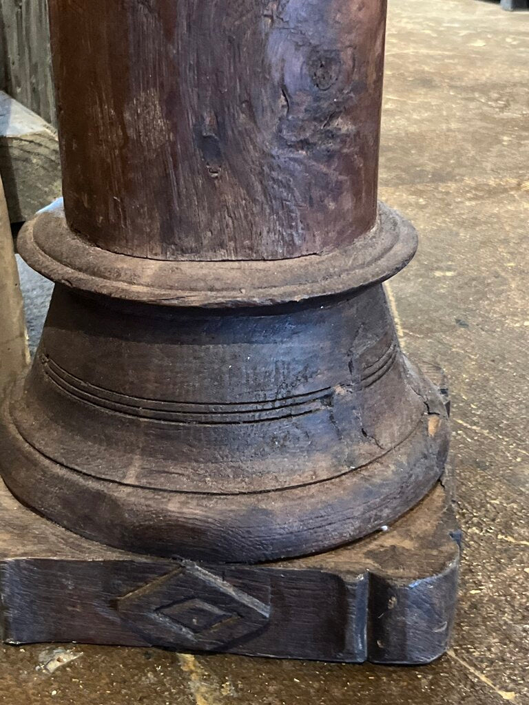 Beautiful Old Wood Carved Pillar