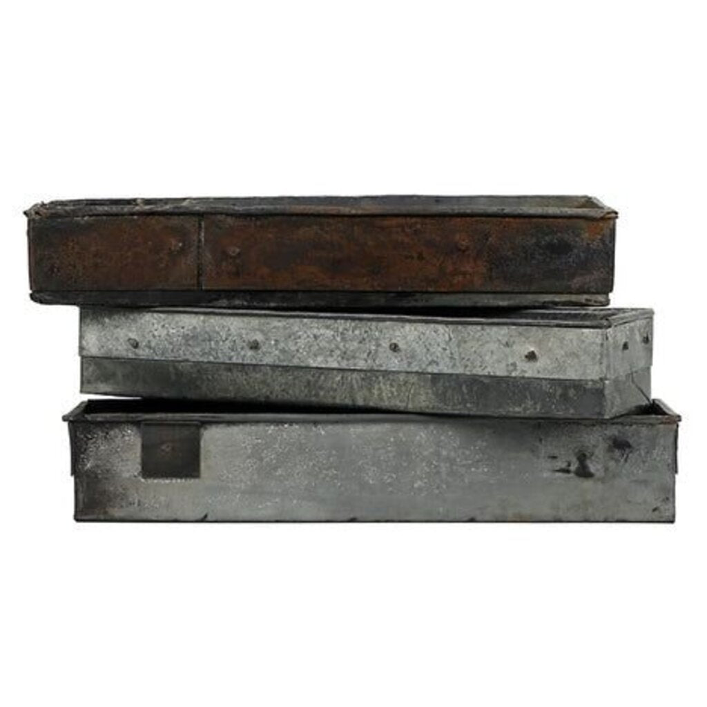 Amazing Vintage Iron Tray