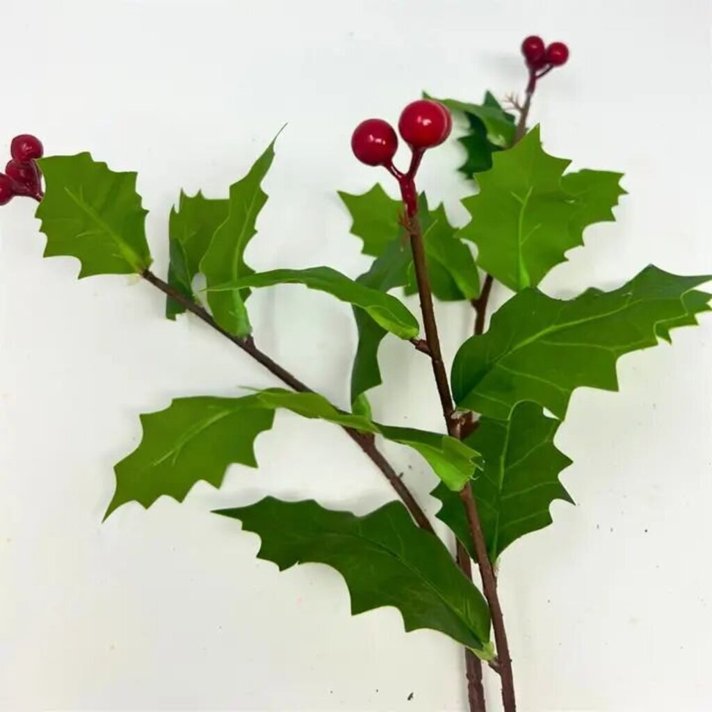 Grand Holly Berry Spray