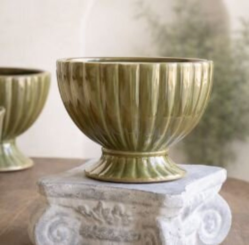Vintage Green Ribbed Planter