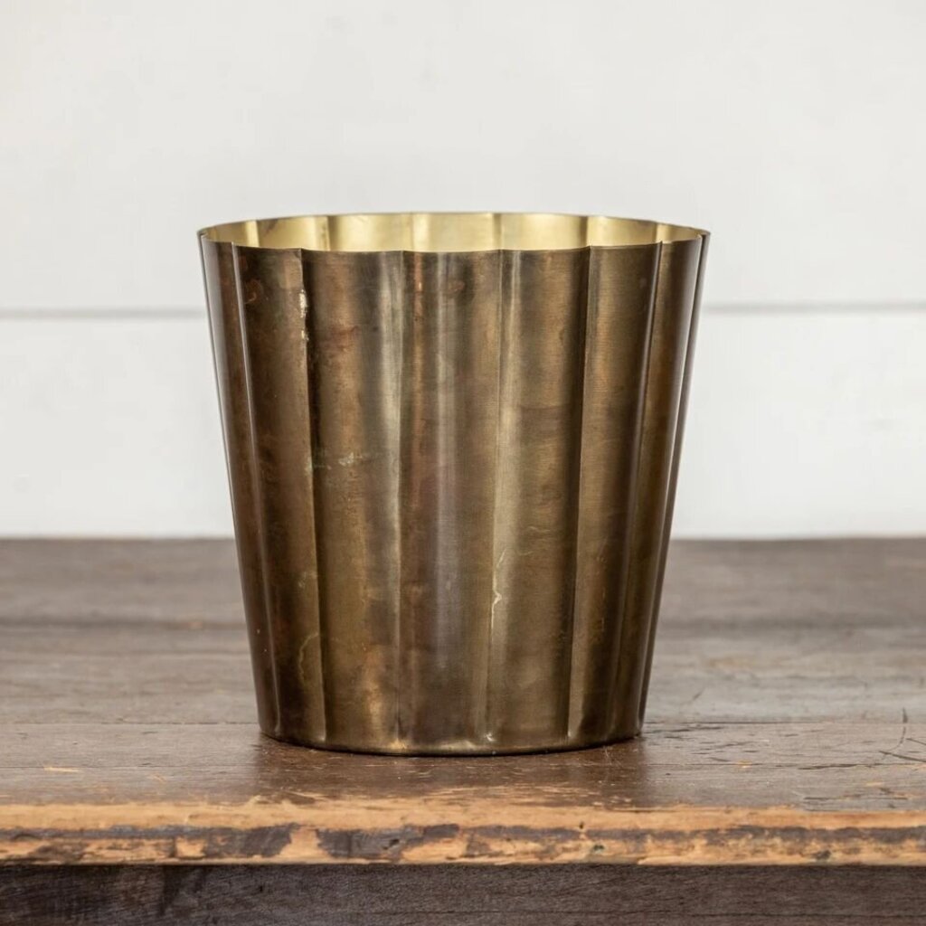 Beautiful Gold Ribbed Planter