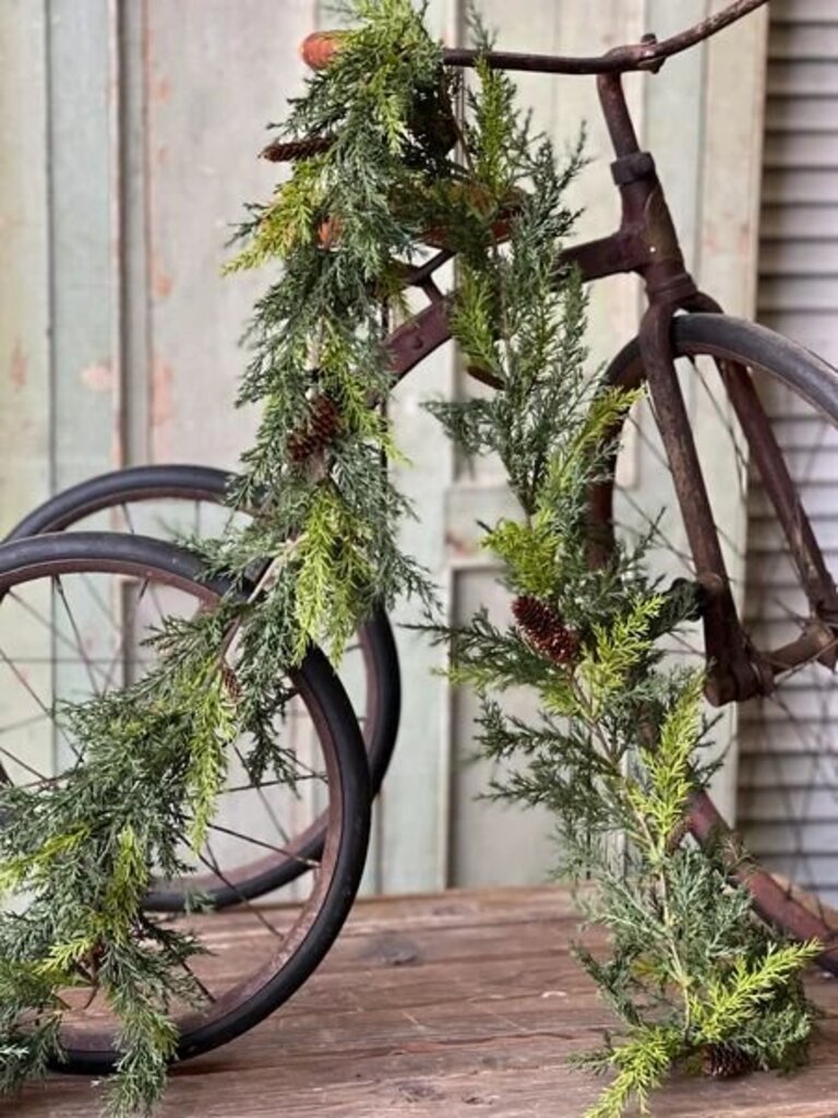 6' Prickly Pine Garland