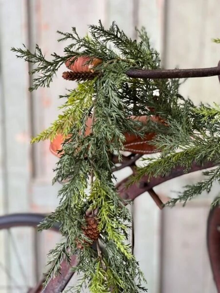 6' Prickly Pine Garland