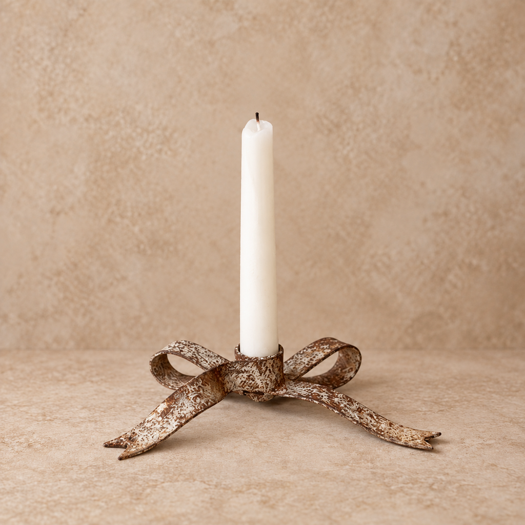 Rustic Betwix Bow Taper Holder