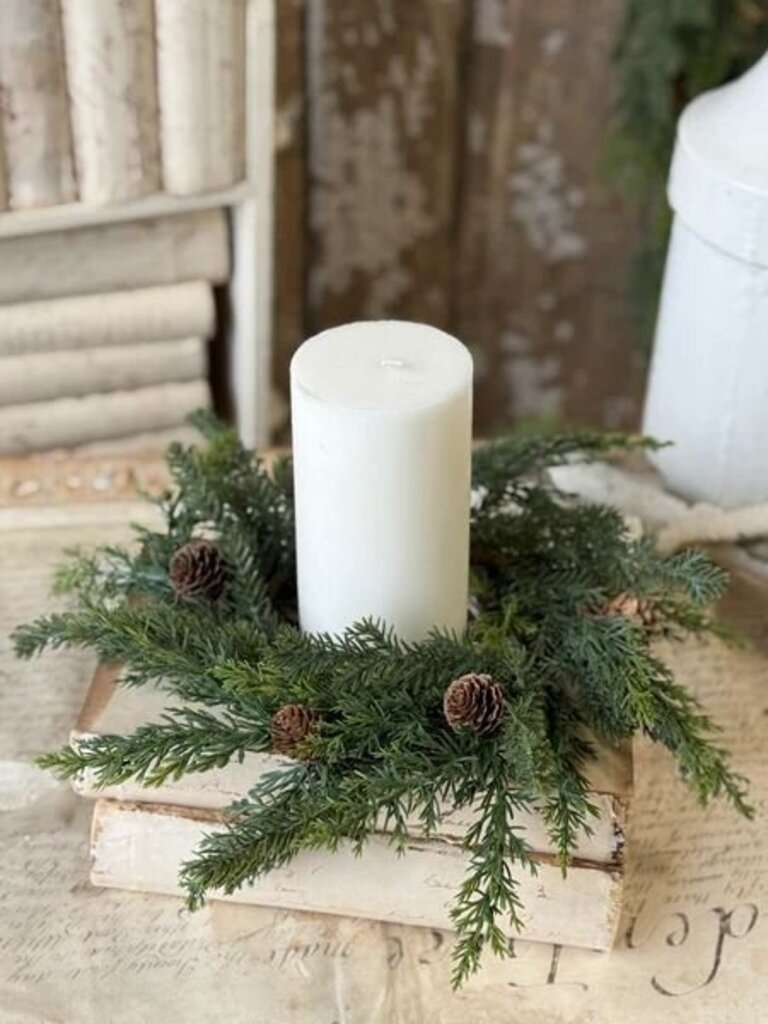 11" Crosswoods Juniper Candle Ring