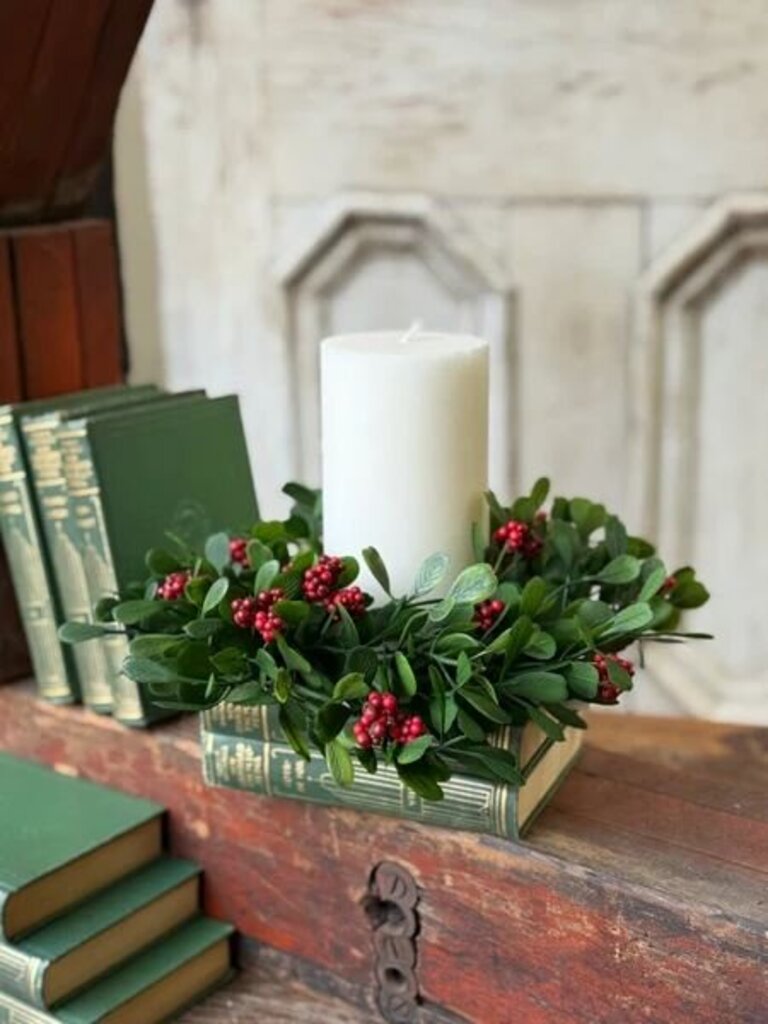 8" Noelle Greens Candle Ring
