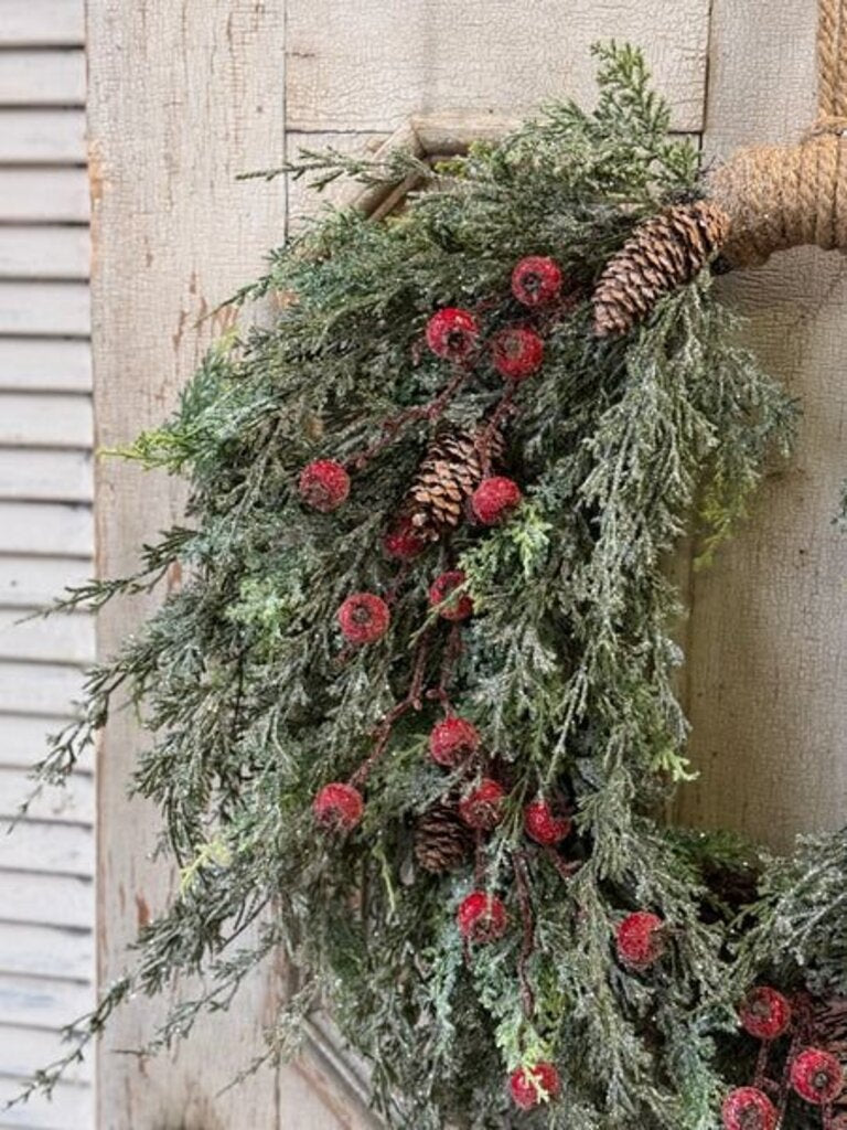 28" Shinning Balsam Berry Hanging Wreath