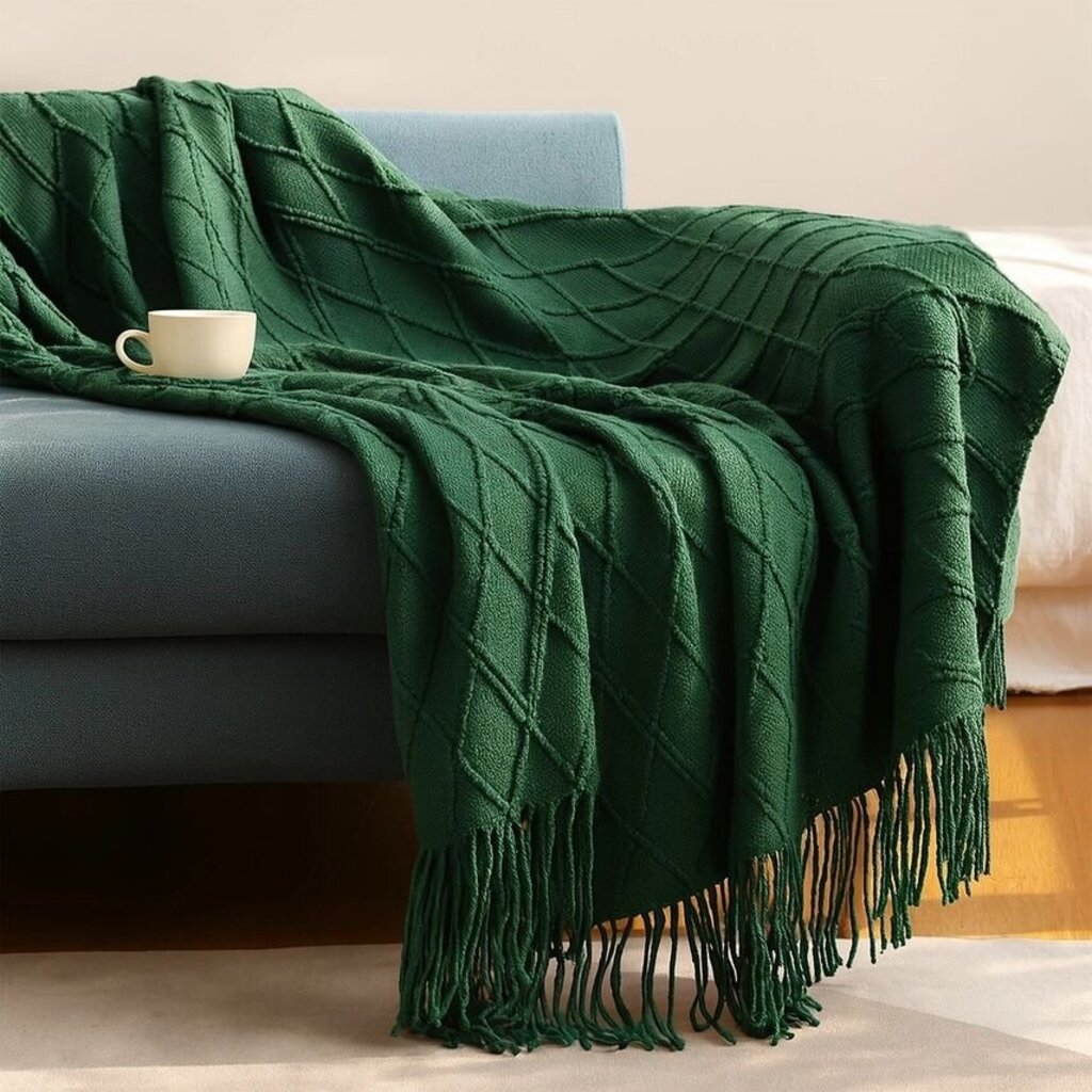 Dark Green Rhombus Diamond Knit Throw