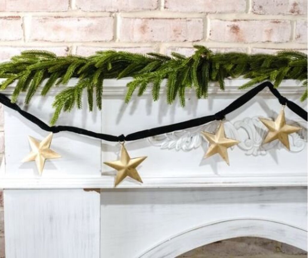 60" Green Velvet Garland with Gold Stars